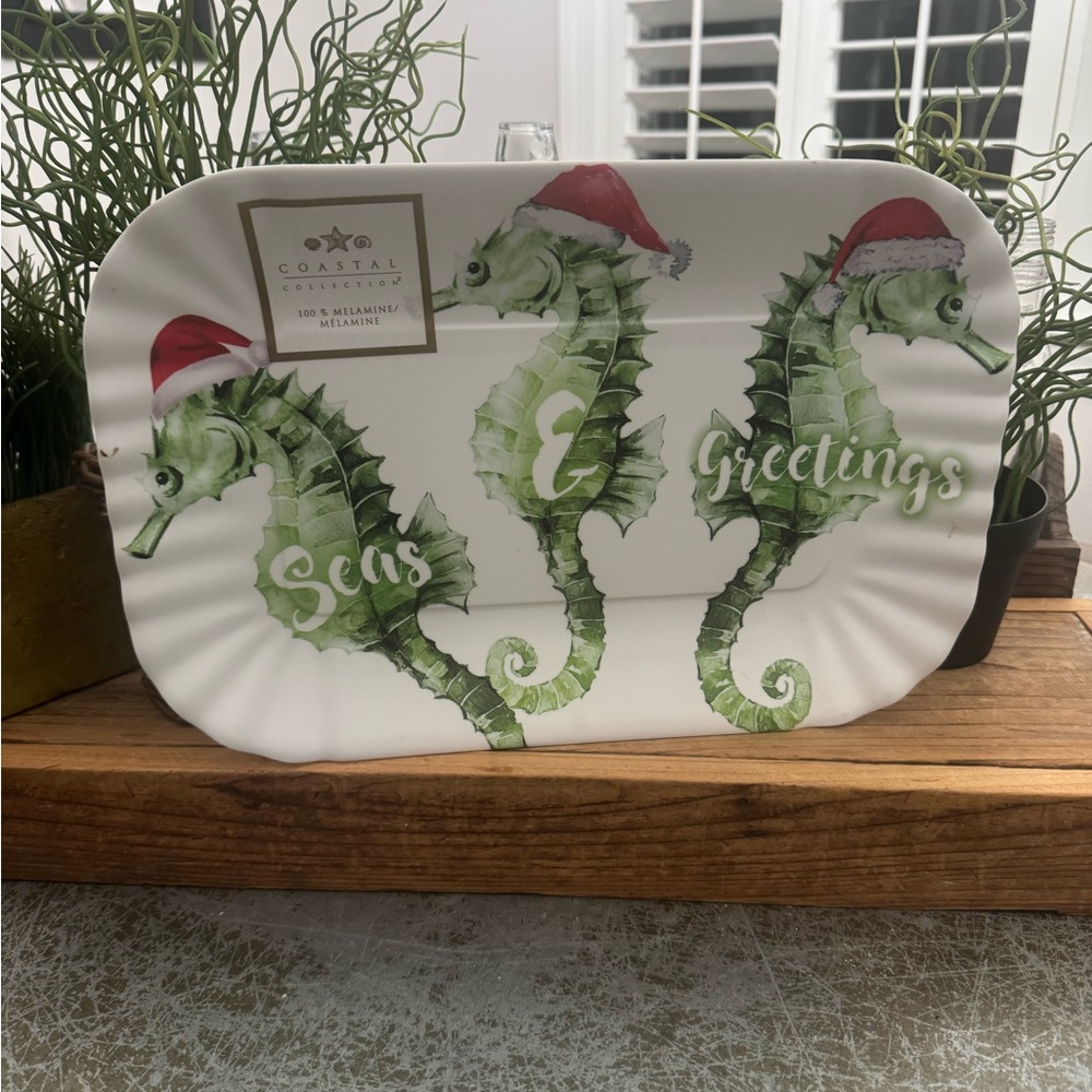 COASTAL CHRISTMAS SANTA SEAHORSES SERVING TRAY NEW